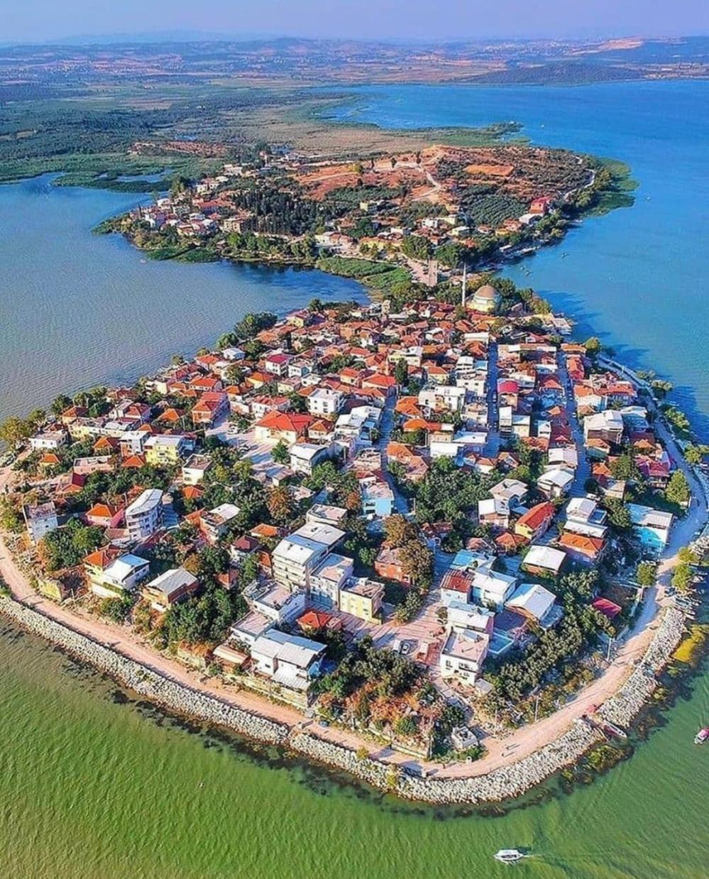 Daha önce ailecek tatile çıkmadınız mı?