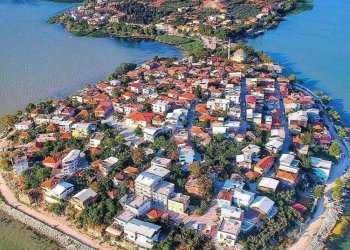 Daha önce ailecek tatile çıkmadınız mı?